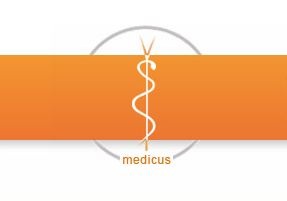 Orange-weißes Logo mit stilisiertem Äskulapstab, dem Schriftzug „medicus“ und dem Hintergrundtext „THERAPIEZENTRUM FÜR GANZHEITSMEDIZIN“.